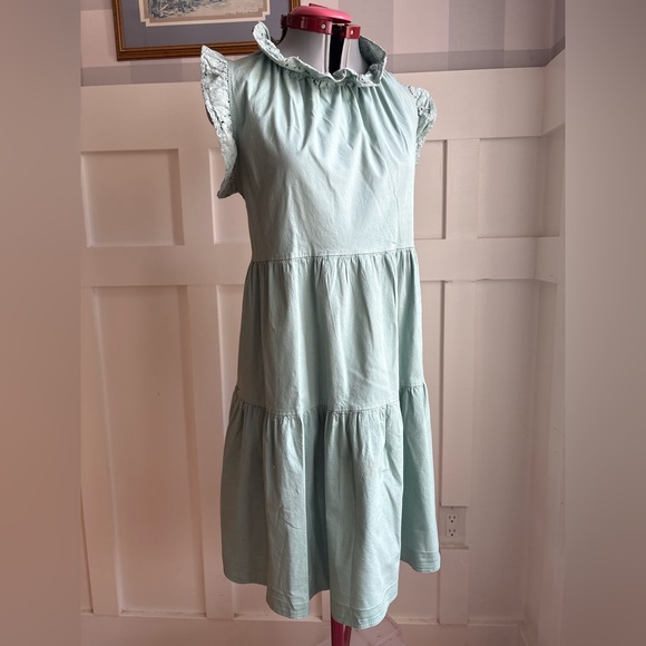Dresses & Skirts - Italian Cotton Mint Tiered Dress with Lace Cap Sleeves XL